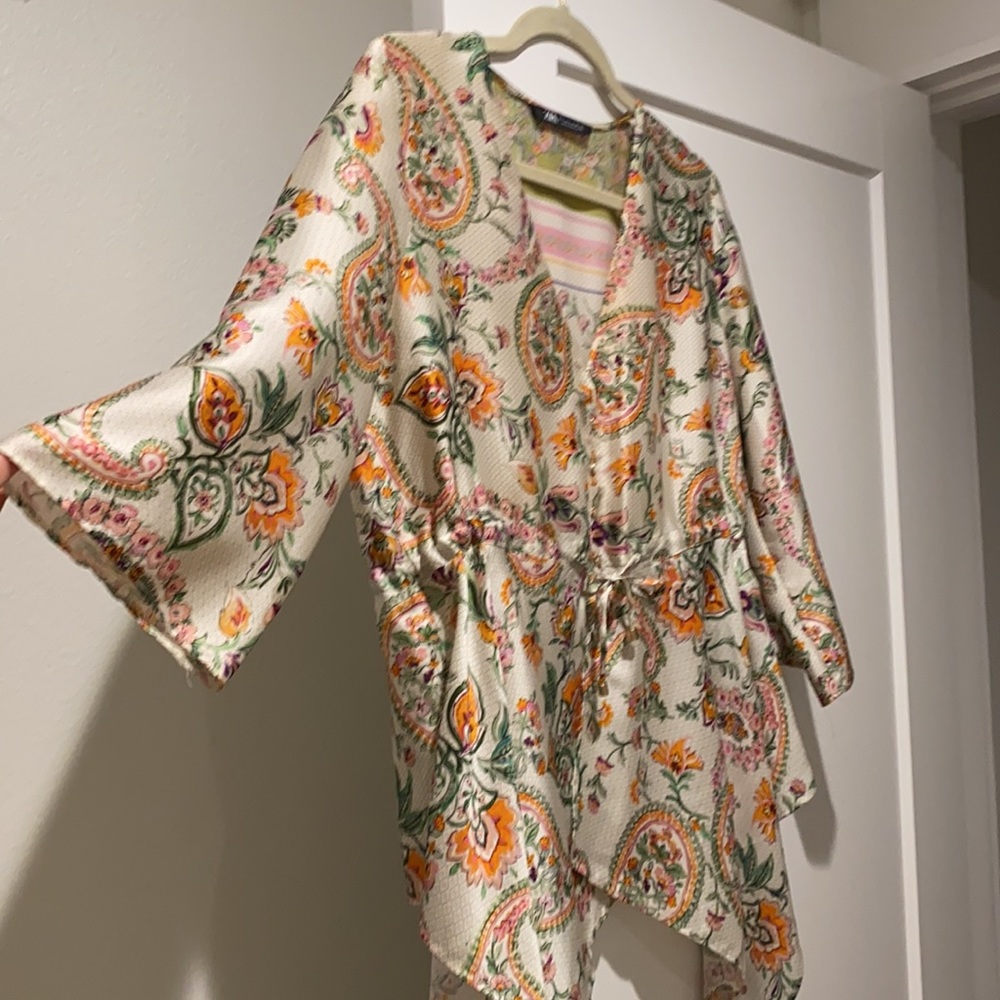 Zara Top - Picture 4 of 4